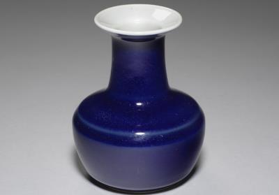 图片[2]-Vase with cobalt blue glaze, Qing dynasty, Yongzheng reign (1723-1735)-China Archive